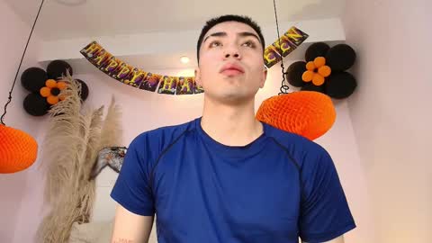 Snapshot of alessandrodaw chatting on 11.03.25 Alessandro  online show from 11.03.25