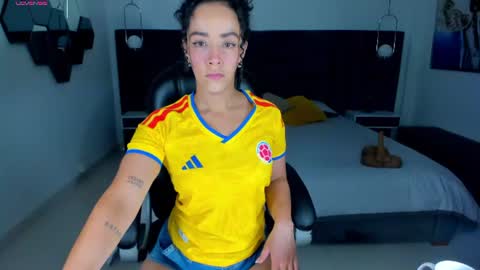 Snapshot of alessaromero chatting on 06.23.26 ALESSA ROMERO online show from 06.23.26
