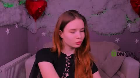 Snapshot of alessiaarouge chatting on 07.15.26 Your love online show from 07.15.26
