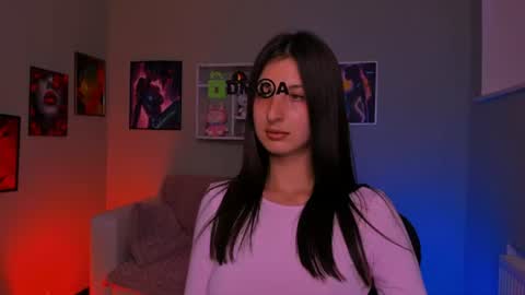 Snapshot of alessiaarouge chatting on 07.21.26 Your love online show from 07.21.26