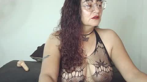 Snapshot of alessiabobs chatting on 02.24.26 Allesiaboobs online show from 02.24.26