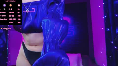 Snapshot of alessiacroft chatting on 12.05.25 alessiacroft online show from 12.05.25