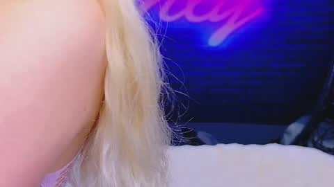 Snapshot of alessiacroft chatting on 06.01.26 alessiacroft online show from 06.01.26