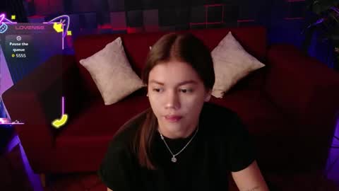 Snapshot of alessiamonroe_ chatting on 04.15.26 alessiamonroe_ online show from 04.15.26