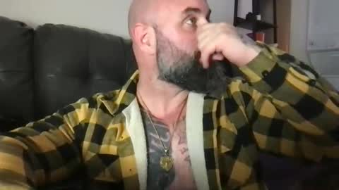 Snapshot of alesterwhite chatting on 04.04.26 alesterwhite online show from 04.04.26