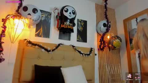 Aleszia online show from 10.27.25