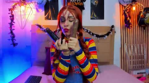 Aleszia online show from 10.29.25