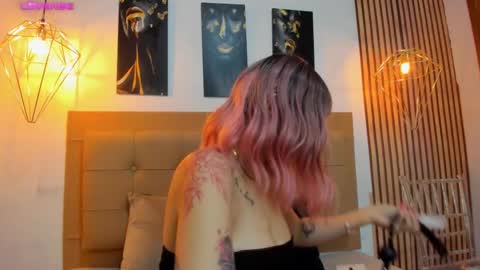 Aleszia online show from 11.19.25