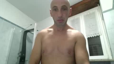 Snapshot of alex120475 chatting on 01.14.26 alex120475 online show from 01.14.26