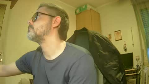 Snapshot of alex81pv1981 chatting on 01.02.25 alex81pv1981 online show from 01.02.25