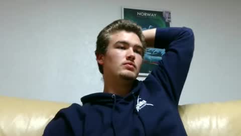 Snapshot of alex83530 chatting on 12.04.24 Alex83530 online show from 12.04.24