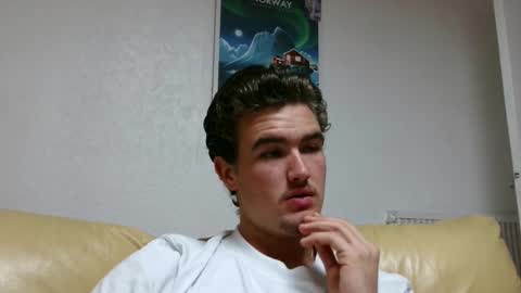 Snapshot of alex83530 chatting on 01.06.25 Alex83530 online show from 01.06.25