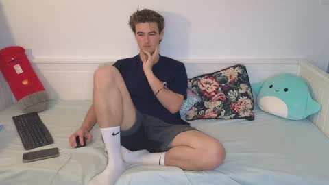 Snapshot of alex83530 chatting on 12.22.25 Alex83530 online show from 12.22.25