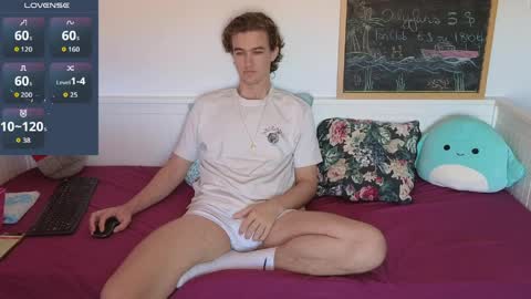 Snapshot of alex83530 chatting on 04.04.26 Alex83530 online show from 04.04.26