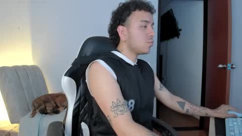 Snapshot of alex__montesco chatting on 01.14.26 Alex online show from 01.14.26