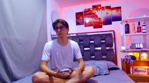 sneider online show from 05.19.26