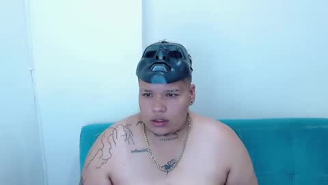 Snapshot of alex_bigclit chatting on 10.30.25 alex_bigclit online show from 10.30.25