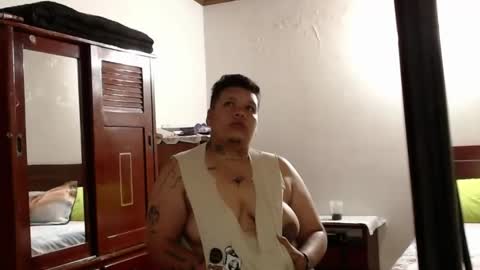 Snapshot of alex_bigclit chatting on 11.15.25 alex_bigclit online show from 11.15.25