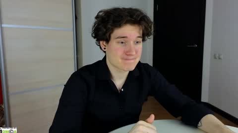 Snapshot of alex_candy_pump chatting on 12.05.24 FAVORITE online show from 12.05.24