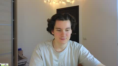 Snapshot of alex_candy_pump chatting on 02.09.25 FAVORITE online show from 02.09.25