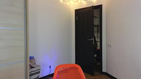 Snapshot of alex_candy_pump chatting on 02.22.25 FAVORITE online show from 02.22.25