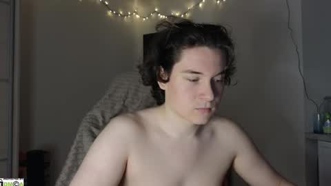 Snapshot of alex_candy_pump chatting on 09.29.25 FAVORITE online show from 09.29.25