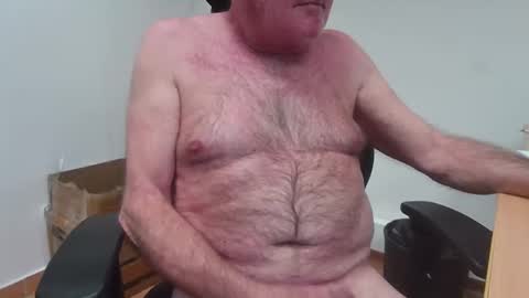 Snapshot of alex_fetishplayer chatting on 03.12.25 Alex online show from 03.12.25