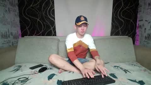 Snapshot of alex_foxy_man chatting on 09.23.25 Alex online show from 09.23.25