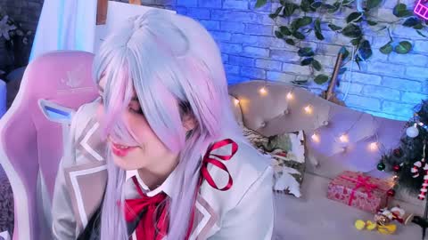 Snapshot of alex_howell chatting on 01.04.25 alex_howell online show from 01.04.25