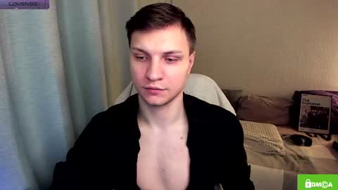 Snapshot of alex_milson chatting on 06.19.26 alex_milson online show from 06.19.26