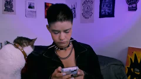 Snapshot of alex_one888 chatting on 06.17.26 Alex online show from 06.17.26