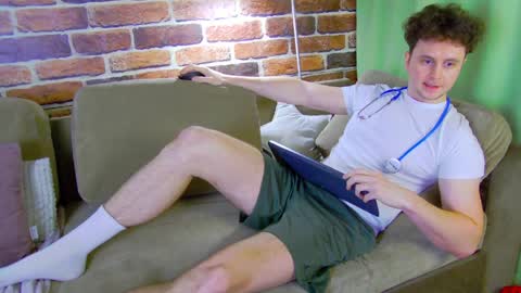 Snapshot of alex_onelove chatting on 06.03.26 Alex online show from 06.03.26