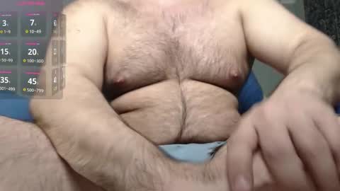 Snapshot of alex_pumping chatting on 12.02.24 Daddy Alex online show from 12.02.24