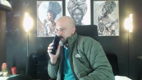 Snapshot of alex_saints_ce chatting on 02.18.26 Alex Saints online show from 02.18.26