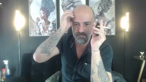 Snapshot of alex_saints_ce chatting on 03.05.26 Alex Saints online show from 03.05.26