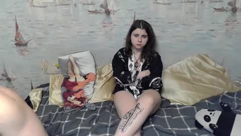 Alex and Sarah online show from 02.03.25