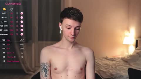 Snapshot of alex_schafer chatting on 11.07.25 alex_schafer online show from 11.07.25