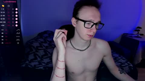 Snapshot of alex_silent chatting on 12.20.24 alex_silent online show from 12.20.24