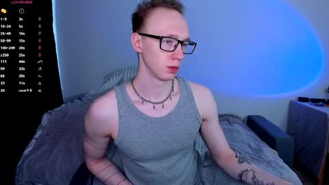 Snapshot of alex_silent chatting on 05.23.26 alex_silent online show from 05.23.26