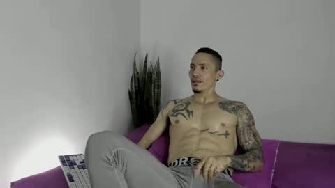 alex_sthorm online show from 12.20.24