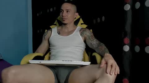 alex_sthorm online show from 02.11.25