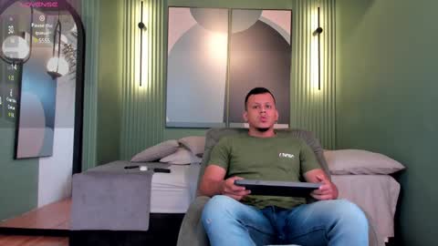 Alex Towers online show from 02.15.25