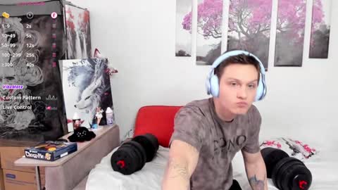 Snapshot of alex_wandhot chatting on 01.25.25 Alex WandHot online show from 01.25.25