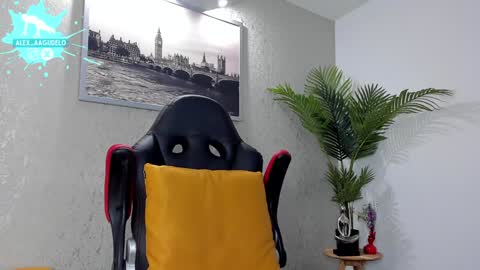 x   online show from 02.07.25