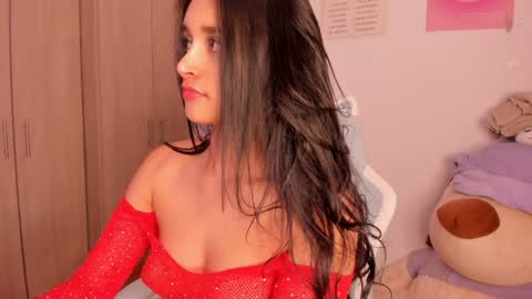 Snapshot of alexa_6908 chatting on 12.22.24 alexa online show from 12.22.24