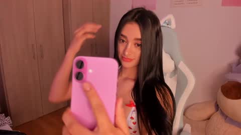 Snapshot of alexa_6908 chatting on 01.03.25 alexa online show from 01.03.25