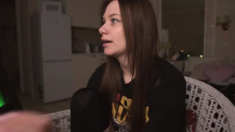 Snapshot of alexa_feels chatting on 01.11.25 Little Duck homie online show from 01.11.25