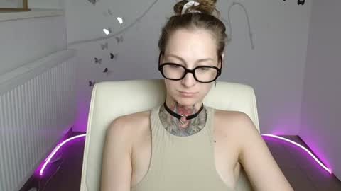 Snapshot of alexa_kittie chatting on 07.29.26 Alexa online show from 07.29.26