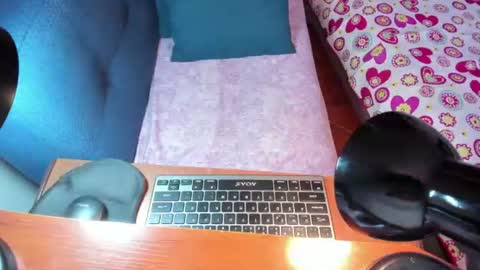 Snapshot of alexa_latina chatting on 07.24.26 alexa latina online show from 07.24.26