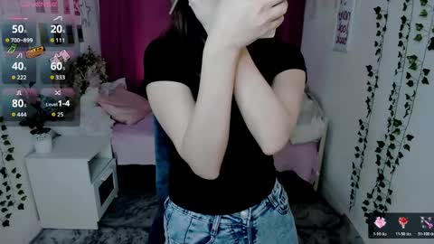 Snapshot of alexa_lexi chatting on 04.16.26 alexa_lexi online show from 04.16.26
